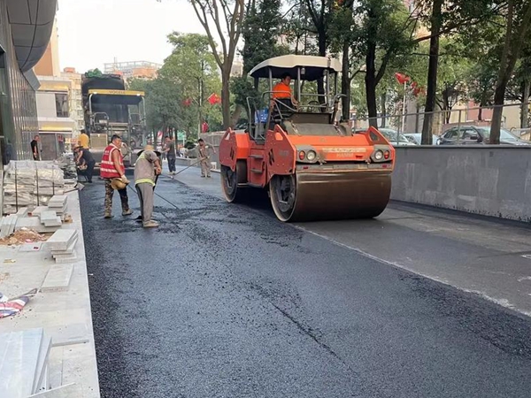 柔性基層瀝青道路施工 柔性基層瀝青道路施工.jpg